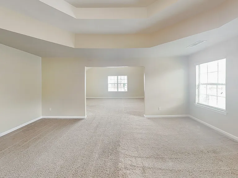 618 Maltese Dr — Photo 9