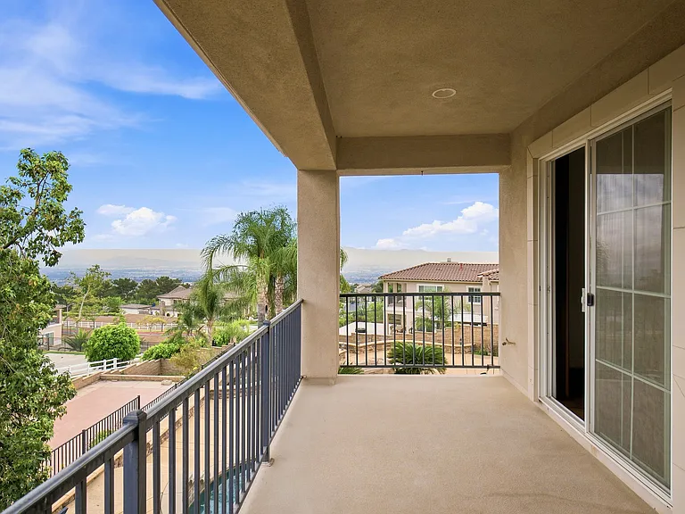 4963 Lone Acres Ct — Photo 11