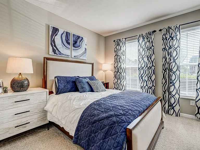 Clifton Park Apartment Homes — Photo 16