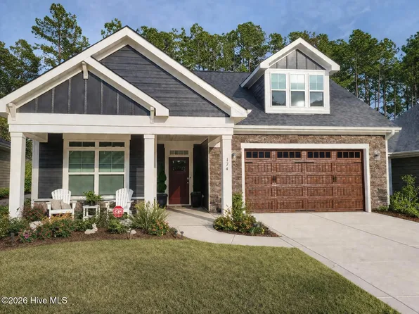174 Holly Springs Court, Southern Pines, NC 28387
