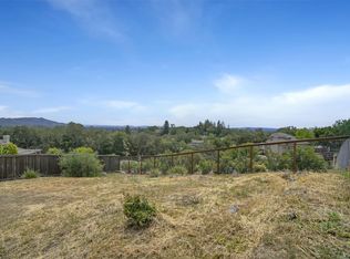 3571 Alturia Hts, Santa Rosa, CA 95403