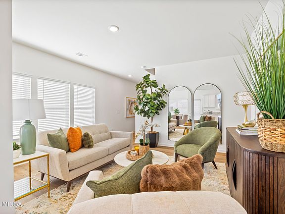6th image of this home