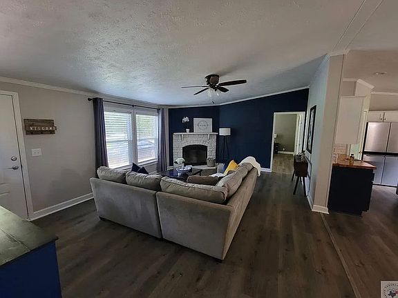 4th image of 649 Miller Country #480