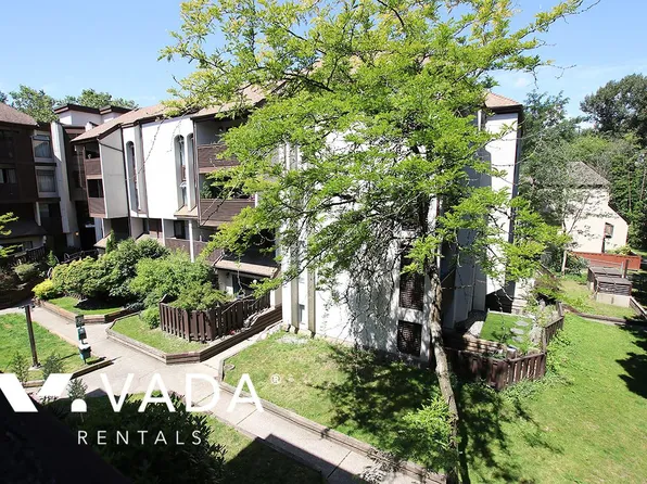 365 Ginger Dr #304, New Westminster, BC V3L 5L5