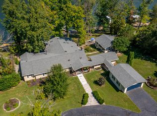 926 Chimney Rock Rd, Harrodsburg, KY 40330