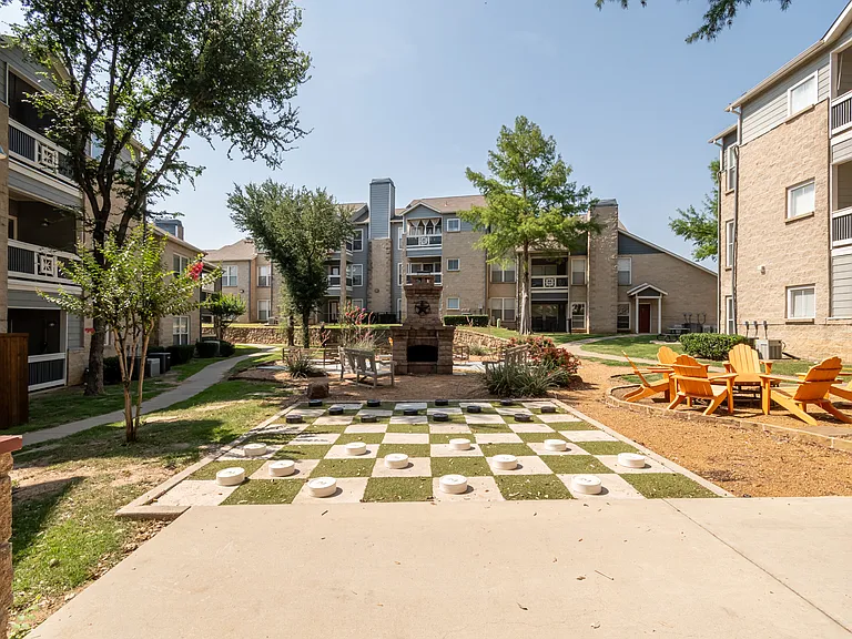 Western Station Apartments — Photo 25