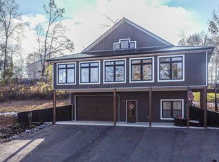 302 Lakeshore Rd, Gilbertsville, KY 42044