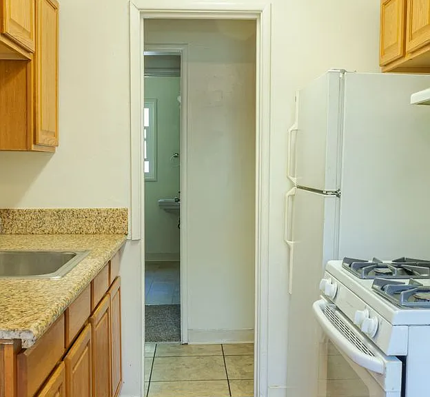 2308 X St — Photo 11
