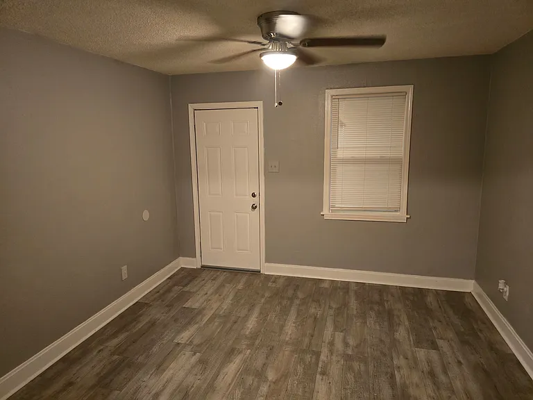 2162 Griggs Ave #2160 — Photo 8