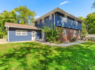 215-217 W Clara Ave, Peoria, IL 61614