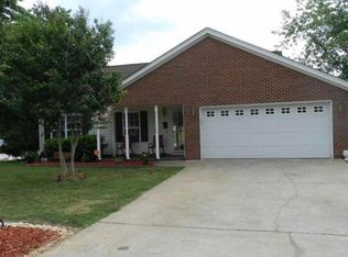 14 Spicey Dr, Greenville, SC 29607