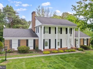 137 S River Rd, Front Royal, VA 22630