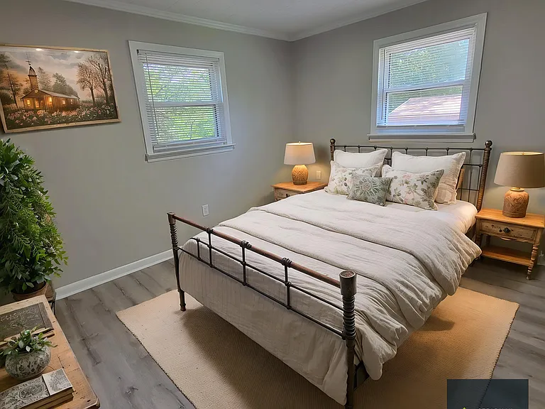 8165 Wood St — Photo 14