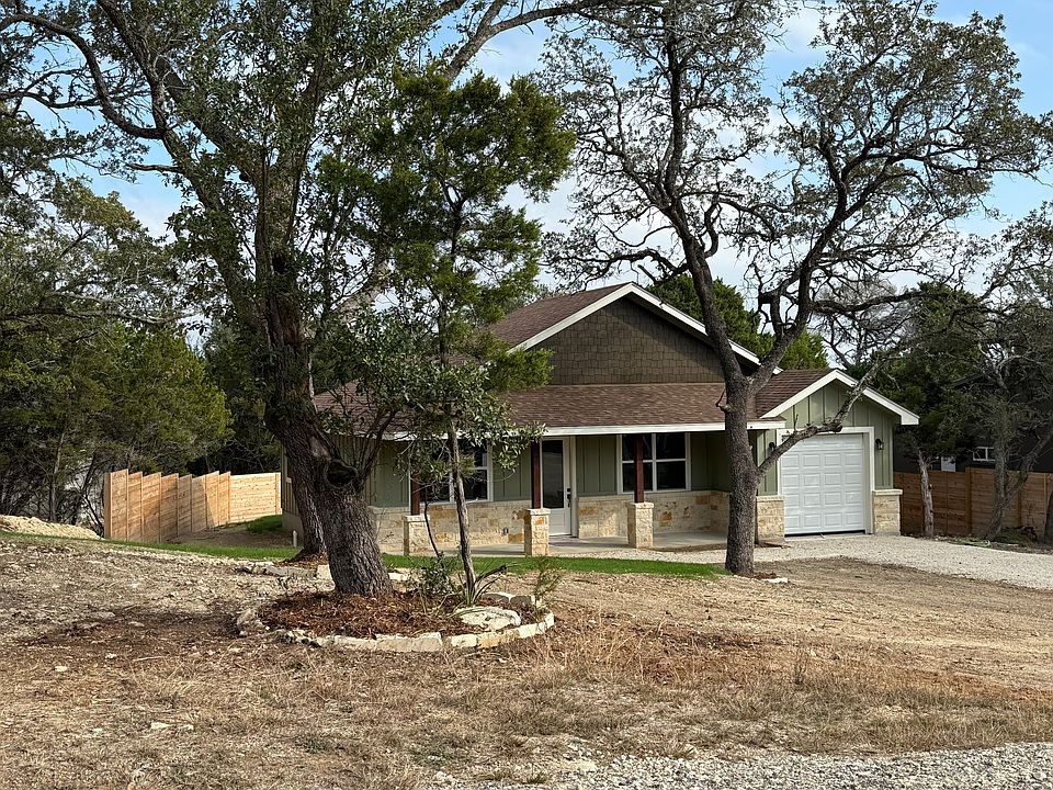1st image of 149 Oak Smt