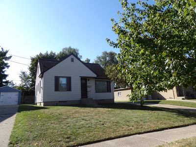 750 Halena St NE, Grand Rapids, MI, 49505