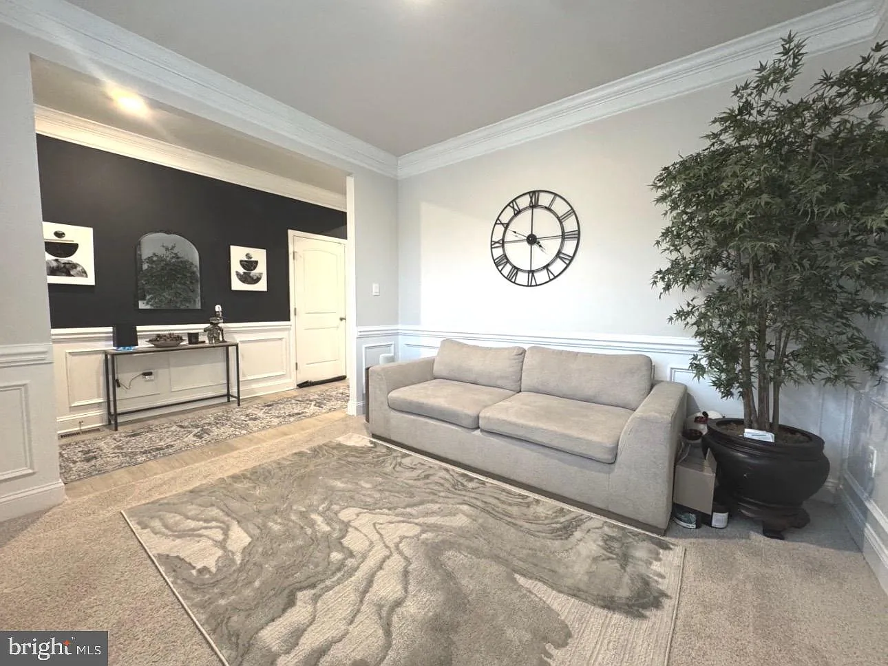 5 bed, 3.5 bath, 3068 sqft, $3,750 — Photo 4