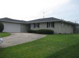 635 E 78th Ln, Merrillville, IN 46410