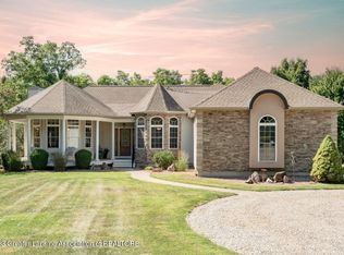 1838 S Waverly Rd, Eaton Rapids, MI 48827