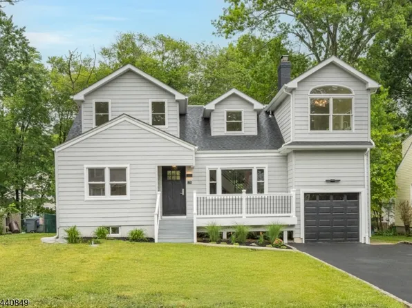25 Montgomery Rd, Livingston Twp., NJ 07039