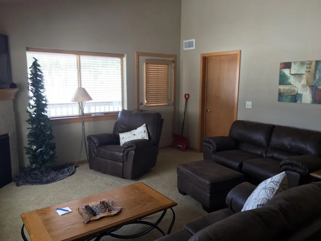 180 Sterling Loop — Photo 2