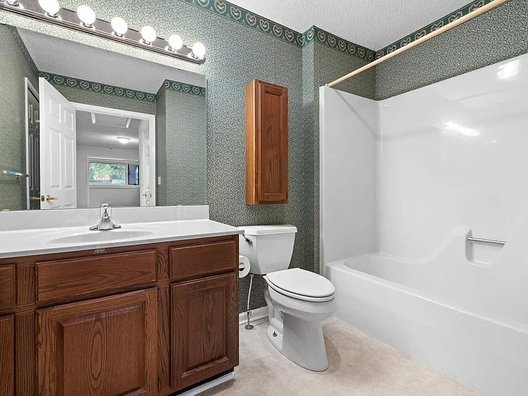 1184 Partridge Ln #1 — Photo 11