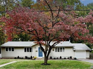 190 Dyer Ave, Emerson, NJ 07630