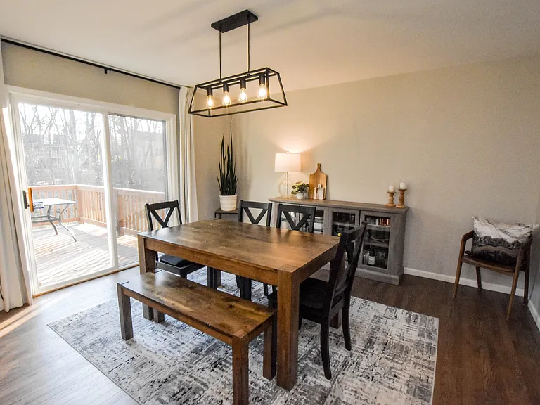 2049 Laurel Oak Dr — Photo 11