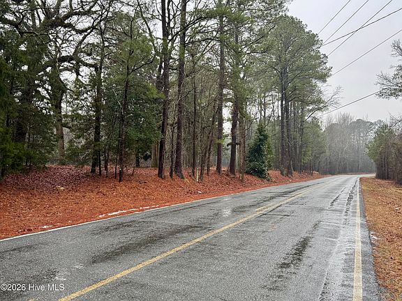 3rd image of 15181 Elmore Road