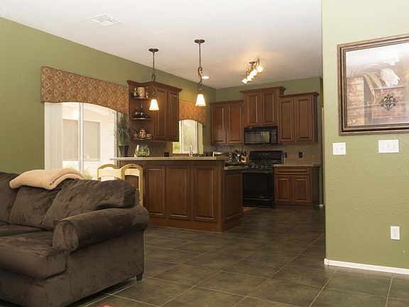 2nd image of 9497 N Englewood Dr