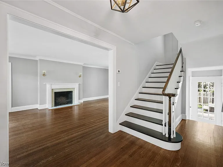 2924 Brighton Rd — Photo 12