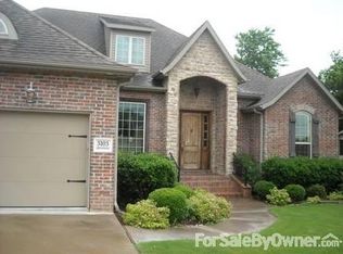 3103 E Greystone Dr, Fayetteville, AR 72764