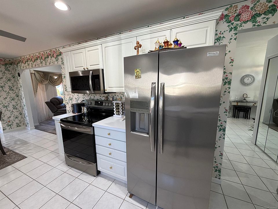 37750 Pebble Pointe Ct, photo 9