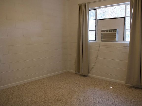 5th image of 613 N Dustin Ave Unit A