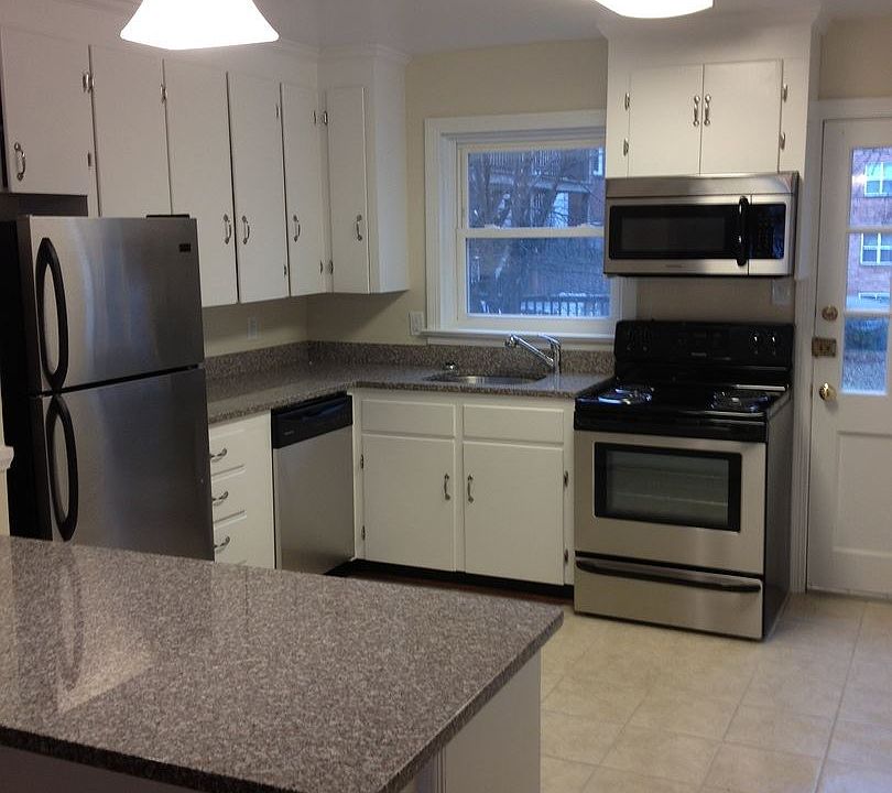 1st image of 700 N Nansemond St