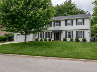 1319 S Greentree Ave, Springfield, MO 65809