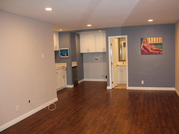 4304 Manhattan Beach Blvd #1/2, Lawndale, CA 90260