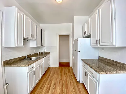 Rented by Corcoran | media 5