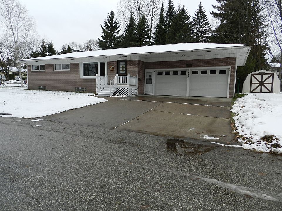 1st image of 920 McCandless St