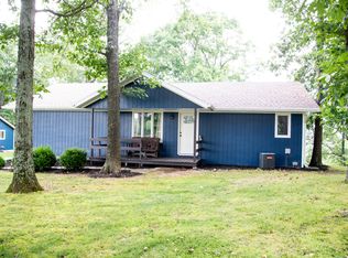 1289 Center Rd, Ozark, MO 65721