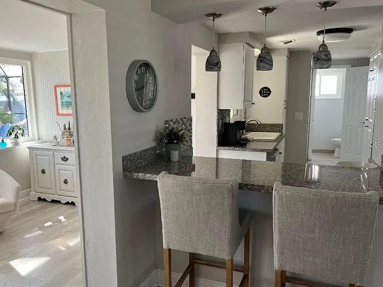3054 Lockwood Ter — Photo 10