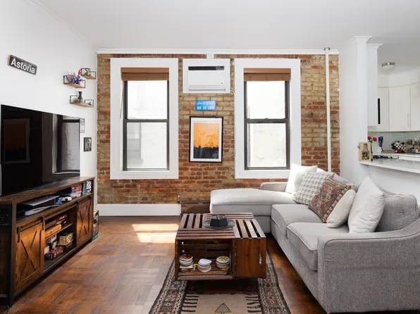 24-75 38th Street image 4 of 14