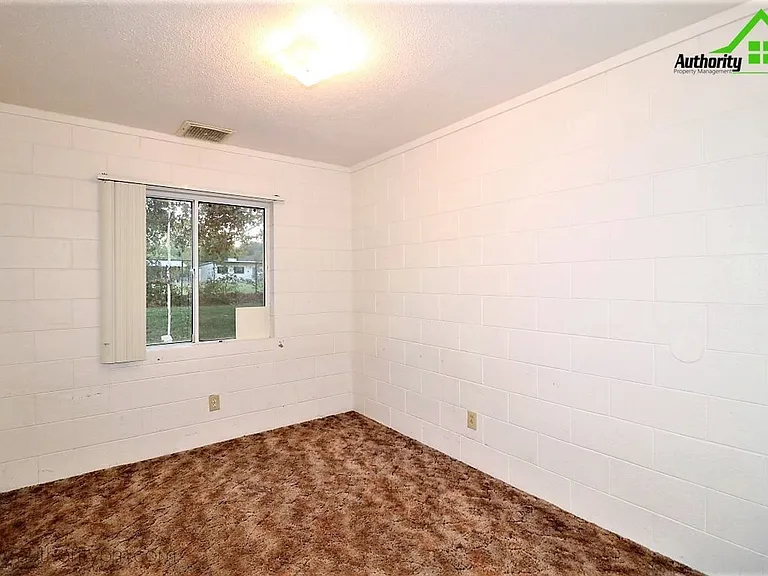 6183 Verde Vale Ct — Photo 10