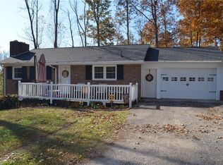 2070 Brushy Mountain Rd, Wilkesboro, NC 28697