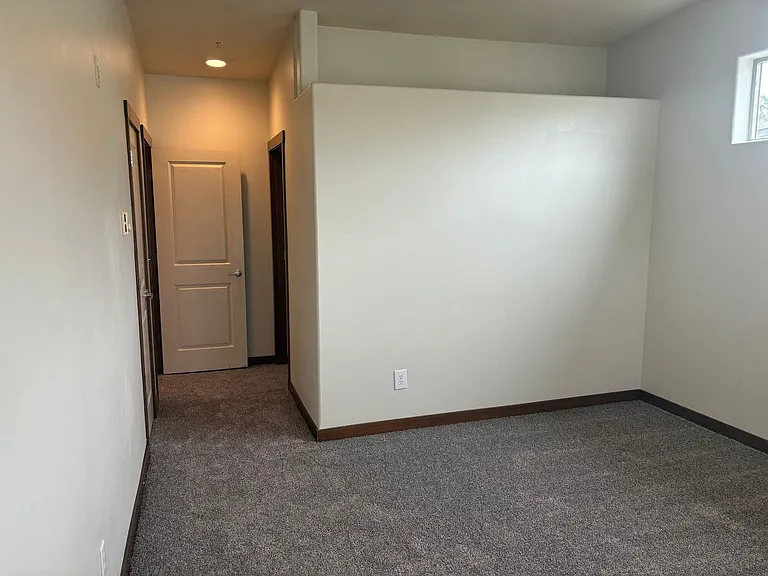 Hawks Landing Townhomes — Photo 14