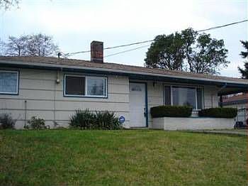 2nd image of 9251 9th Ave SW