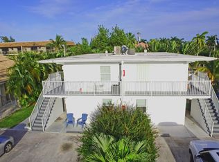 160 8th St #14, Key Colony Beach, FL 33051