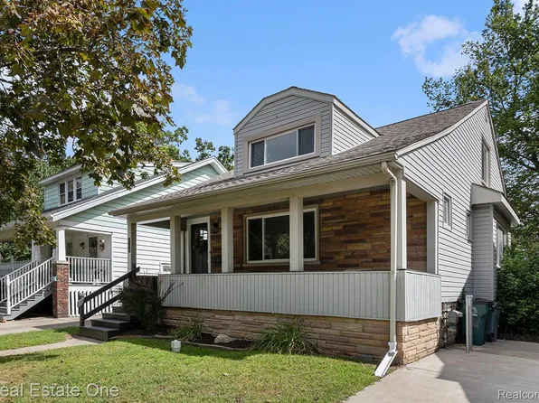 846 Flowerdale St, Ferndale, MI 48220