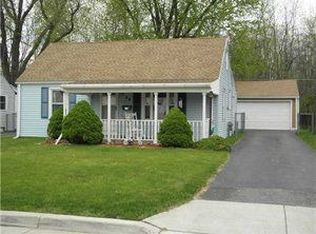 29 Knox Ave, West Seneca, NY 14224