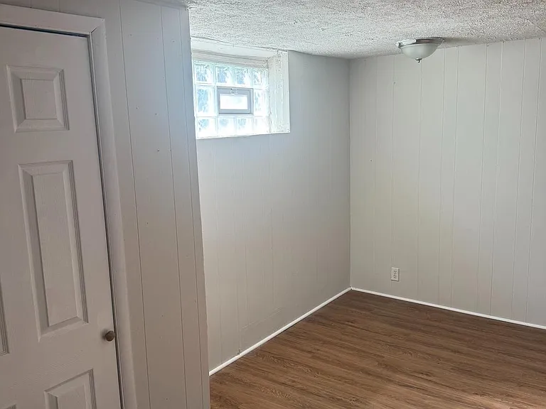 4427 Vista St — Photo 17