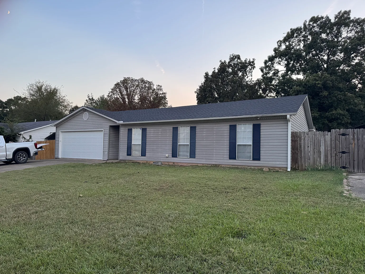 3 bed, 1247 sqft, $1,550 — Photo 2
